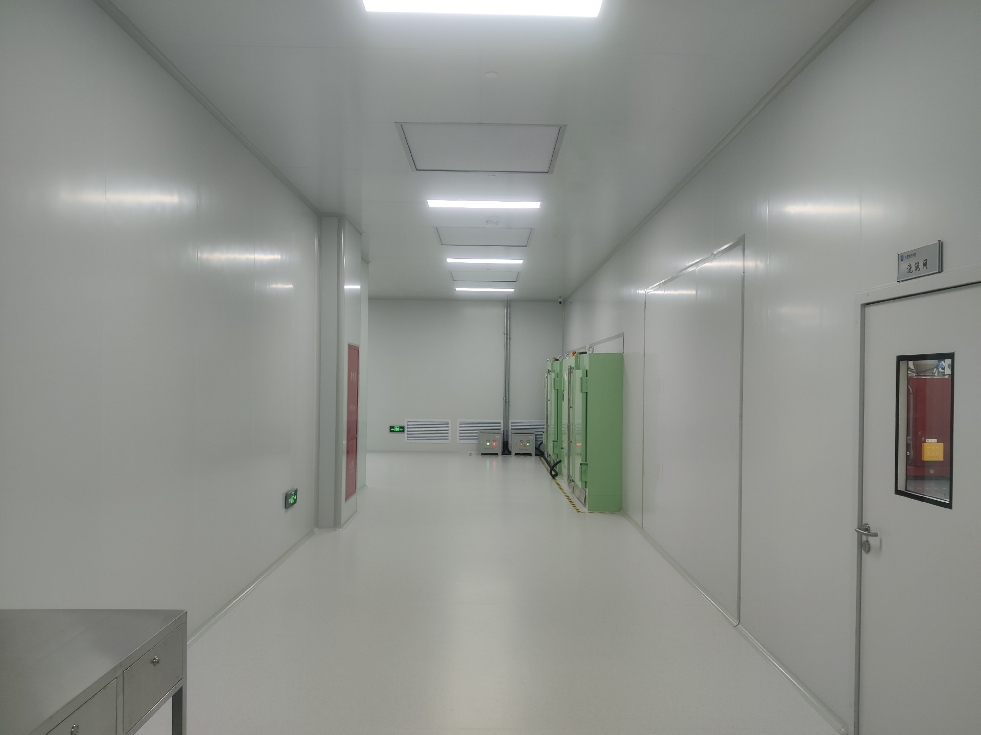 凈化車(chē)間圖片